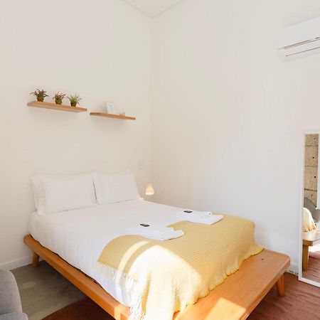 Liiiving In Porto - Terrace & Sunny Apartment Bagian luar foto